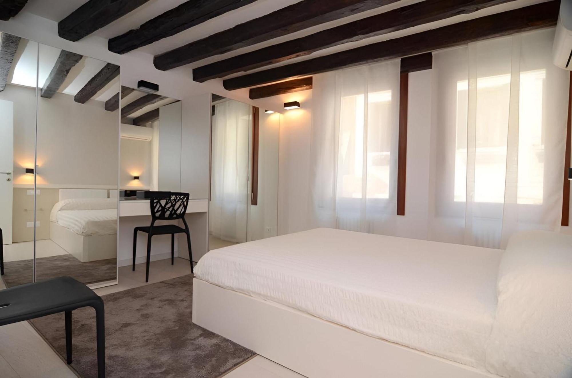 B&B Fortuny Venice Exterior photo