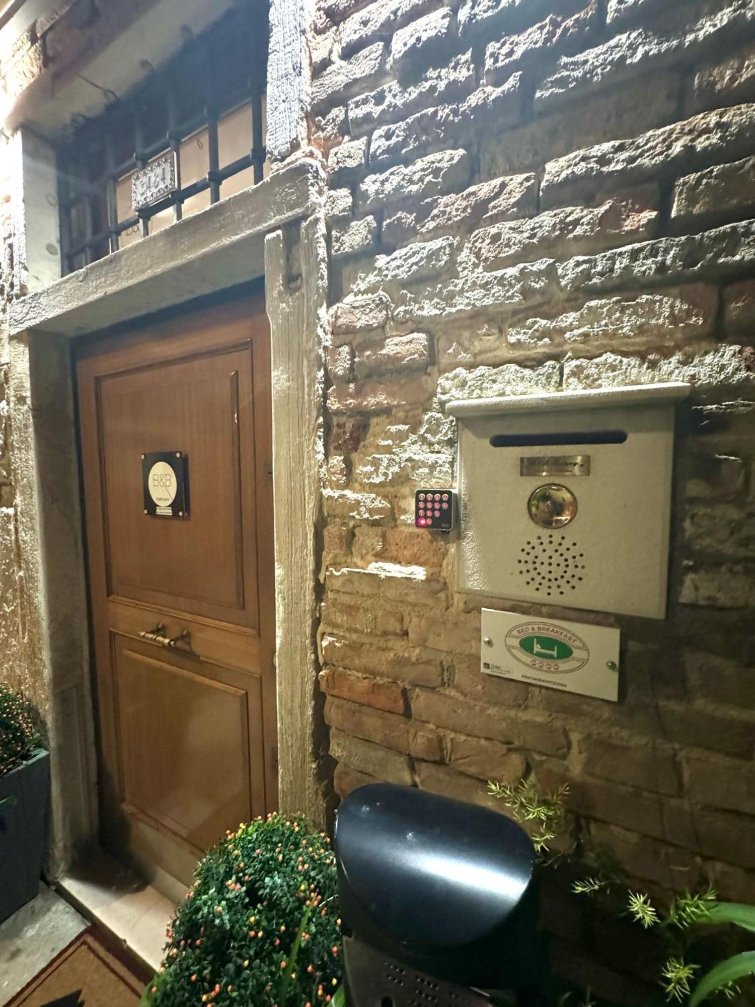 B&B Fortuny Venice Exterior photo